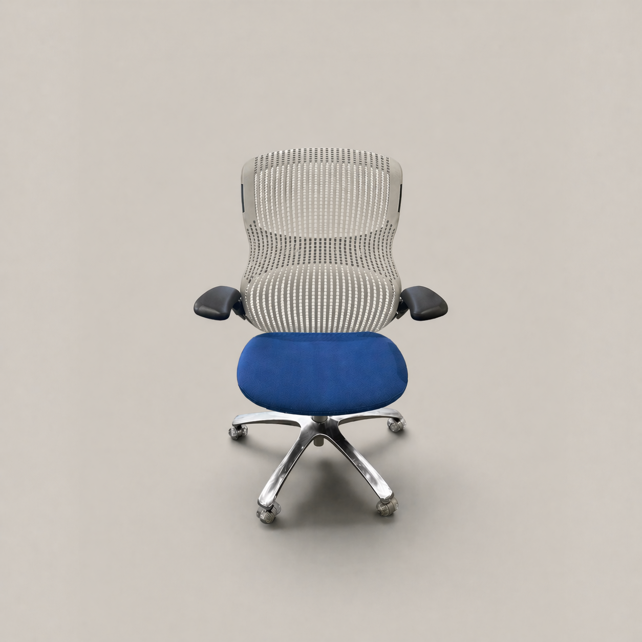 Knoll: Generation - Task Chair in Blue - Refurbished