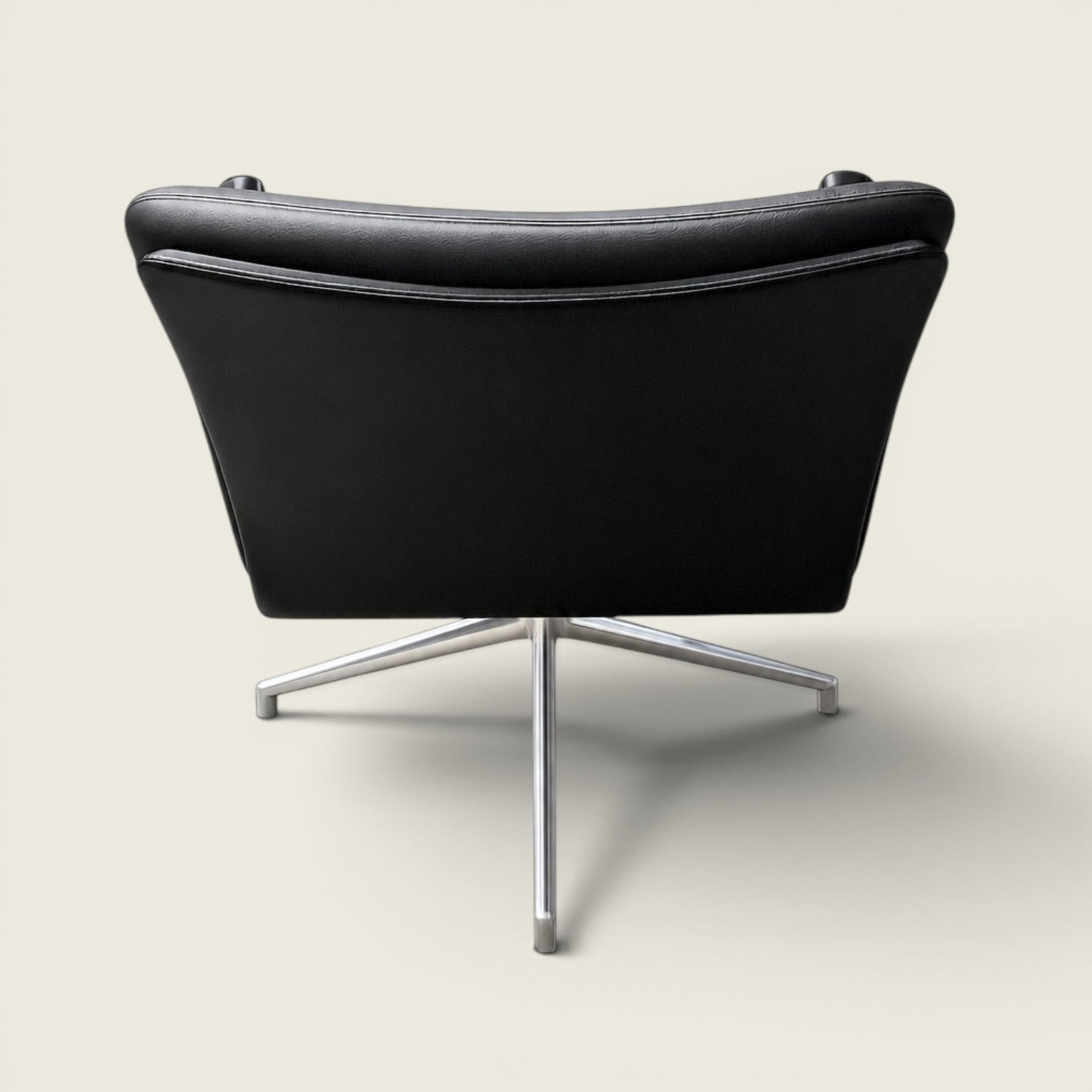 <tc>Boss Design</tc>Tokyo vergaderstoel in zwart leer - gerenoveerd