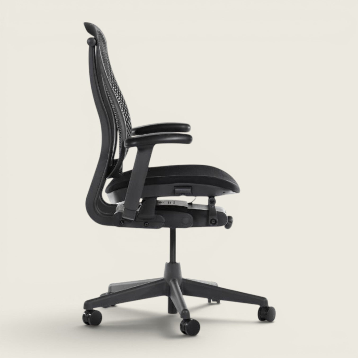 Herman Miller: Celle High-Back Mesh Chair in Black Fabric - Refurbished