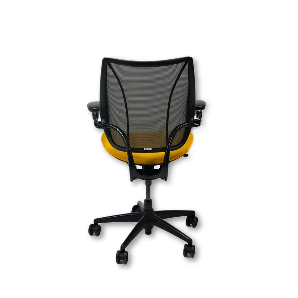 <tc>Humanscale</tc>: <tc>Liberty</tc> Bureaustoel in gele stof - Gereviseerd