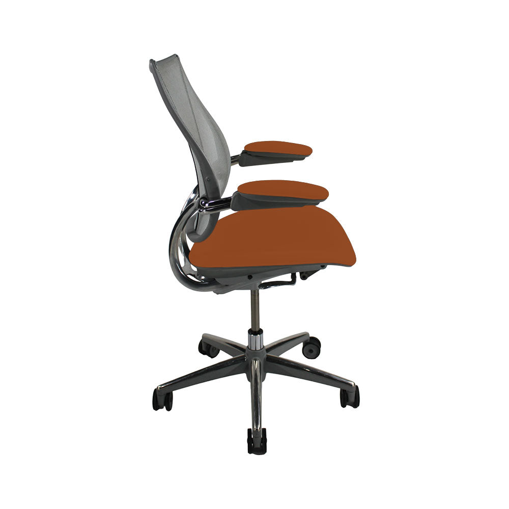 <tc>Humanscale</tc>: <tc>Liberty</tc> Bureaustoel in bruin leer - Gereviseerd