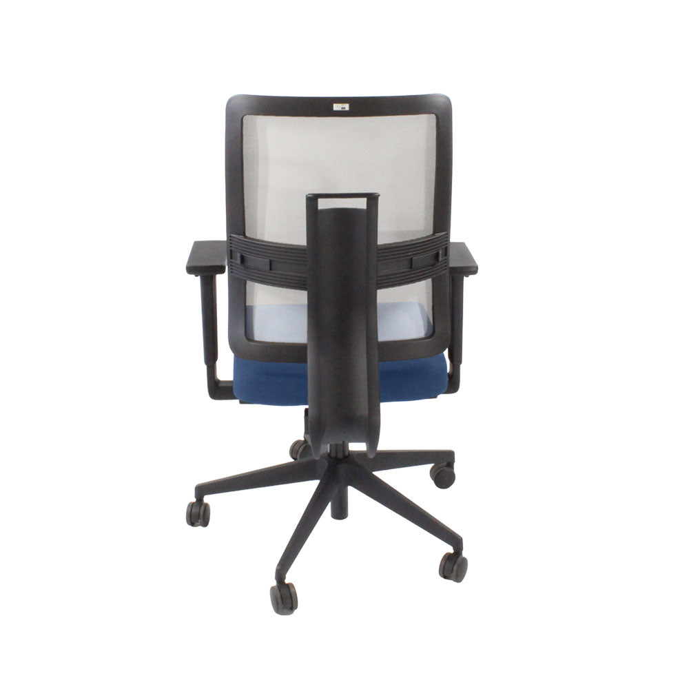 Viasit: Toleo Mesh Back Task Chair In Blue Fabric - Refurbished