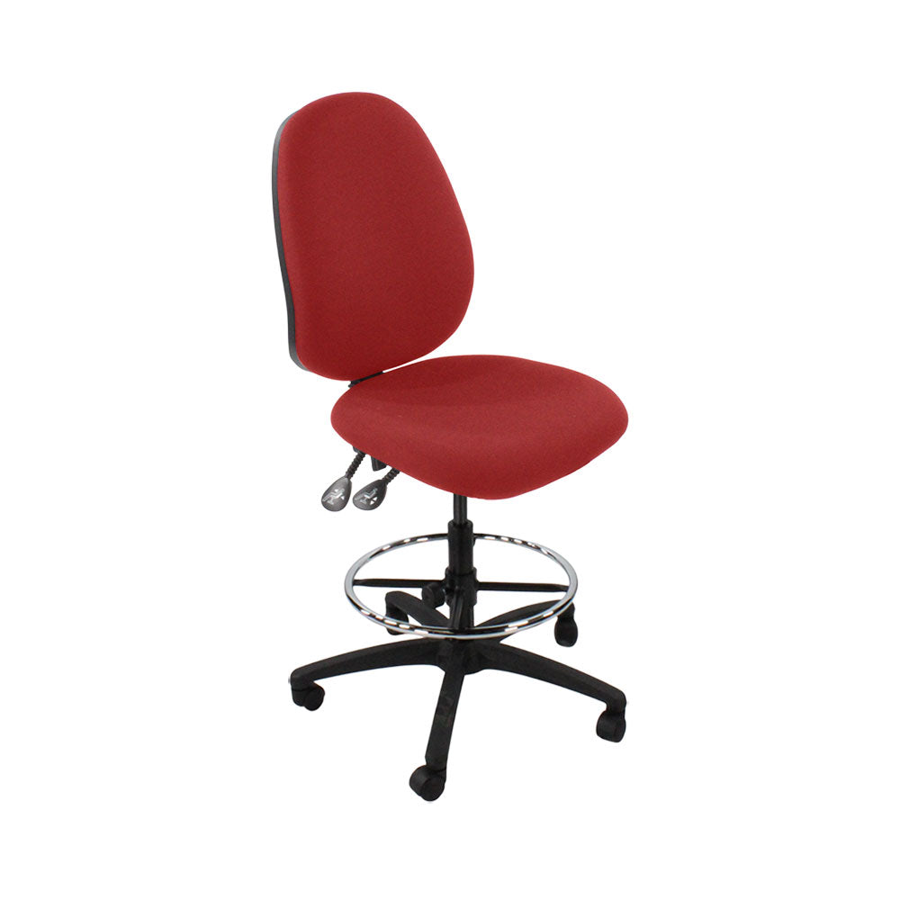 Saxen: Scoop High Draughtsman Chair Without Arms in Red Fabric - Refurbished