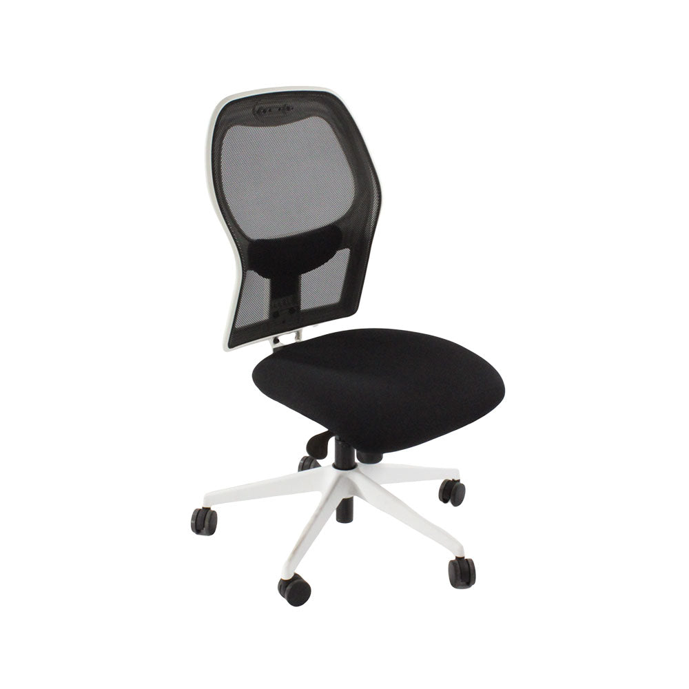 Ahrend: 160 Type Task Chair in Black Fabric/White Frame Without Arms - Refurbished