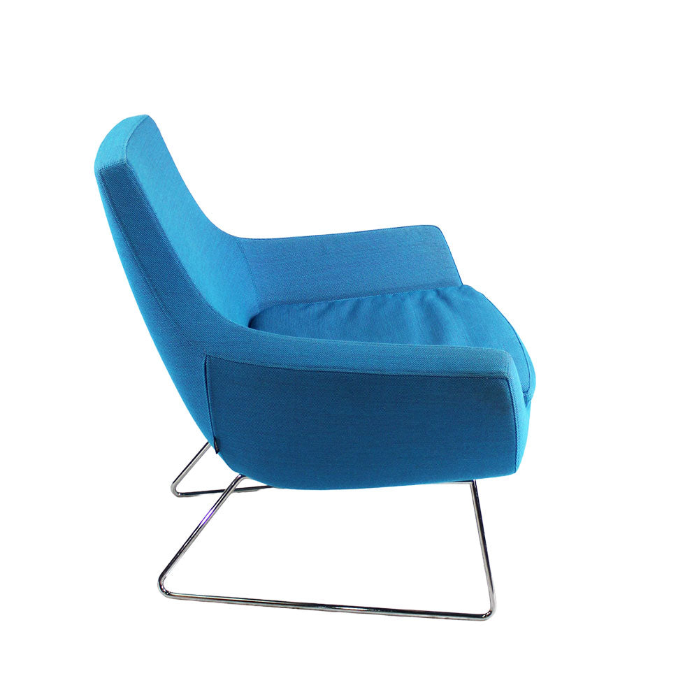 <tc>Swedese</tc>: Happy Easy Chair in blauwe stof - Gereviseerd