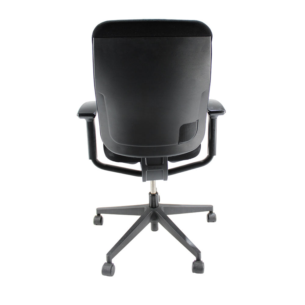 <tc>Steelcase</tc>: Reply Air Bureaustoel met Zwart Frame in Zwarte Stof - Gereviseerd