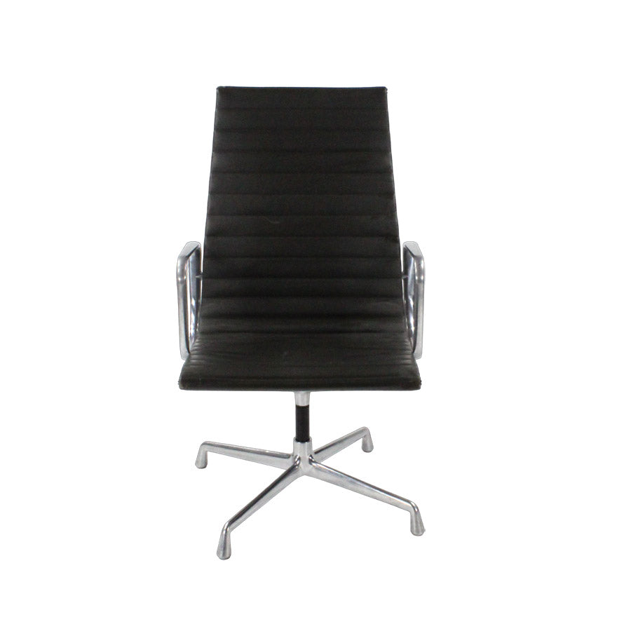Vitra: Eames EA116 Armchair - Refurbished