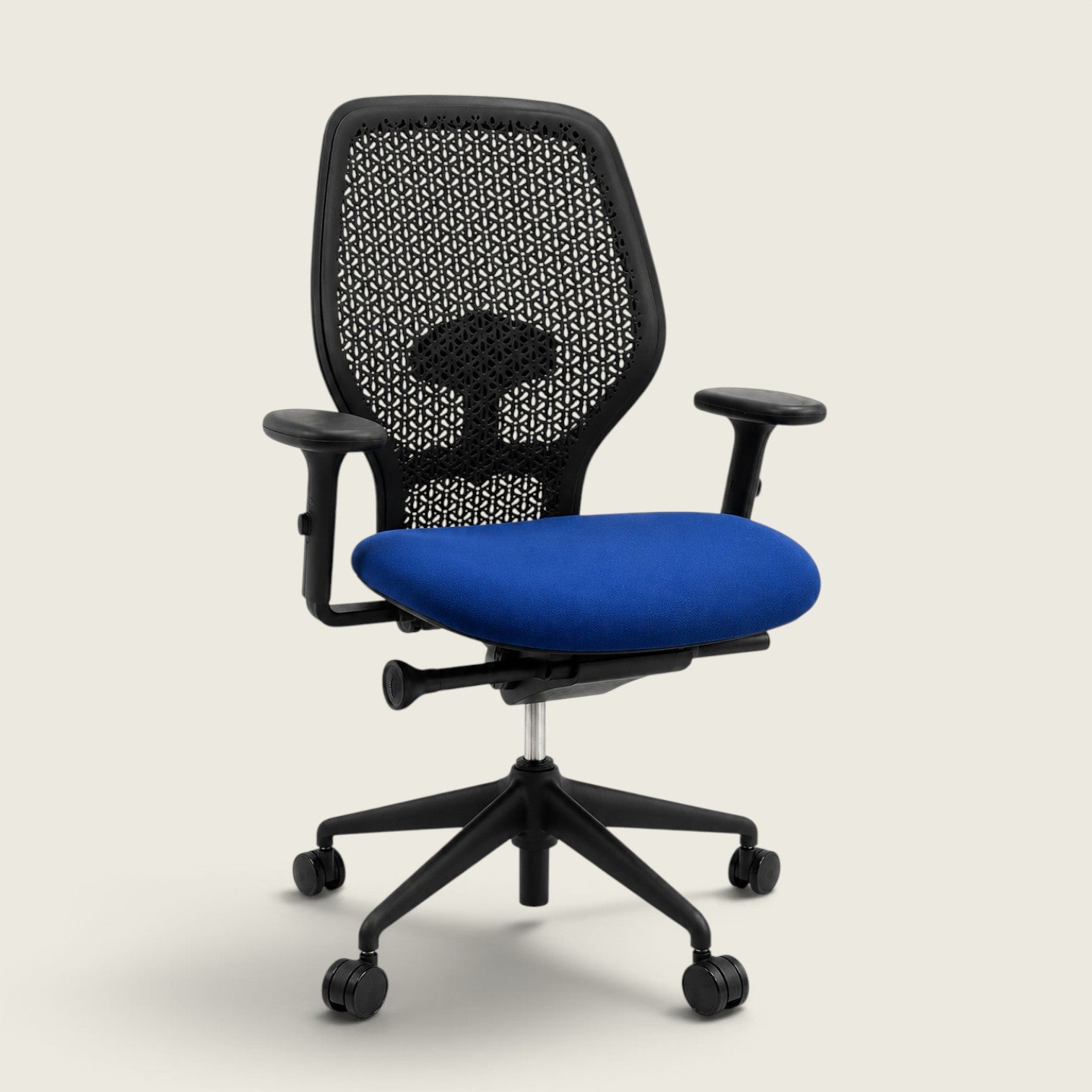 Orangebox: Ara - Task Chair - Black Elastomer Back and Blue Fabric Seat - Refurbished