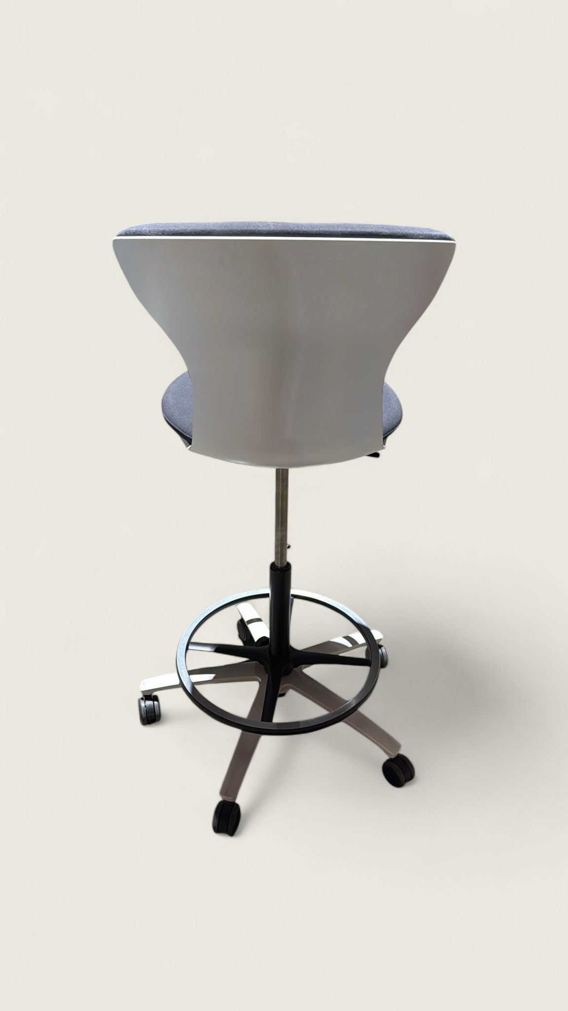 <tc>Sedus</tc>: Tekenstoel - Gereviseerd