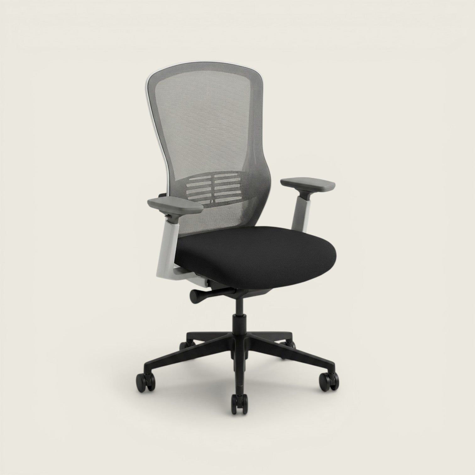 Senator: Ousby Task Chair in Black - Refurbished