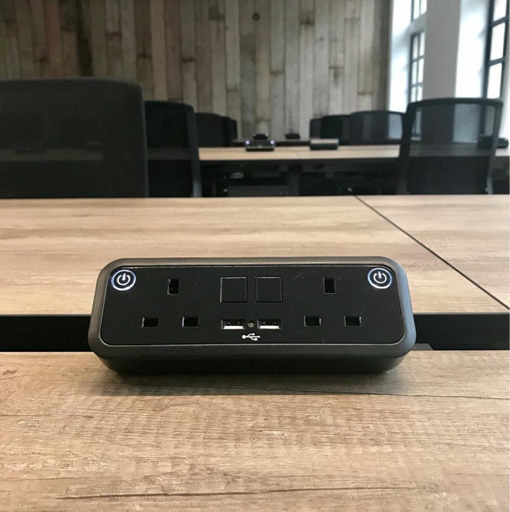 Uno Desktop Power Module in Gloss Black