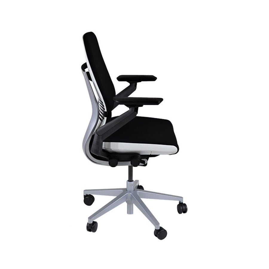 <tc>Steelcase</tc>: Gesture Ergonomische Bureaustoel - Zwarte Stof - Gereviseerd