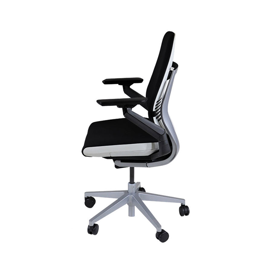 <tc>Steelcase</tc>: Gesture Ergonomische Bureaustoel - Zwarte Stof - Gereviseerd