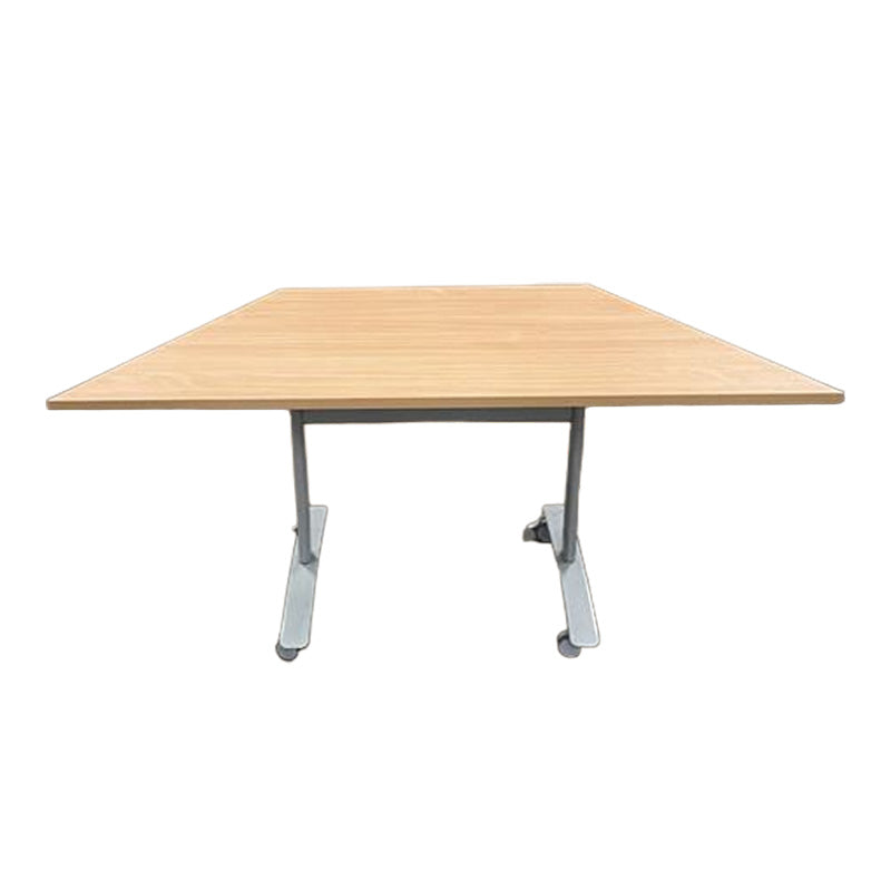 Teknik: Trapezidaal bureau - Gerenoveerd