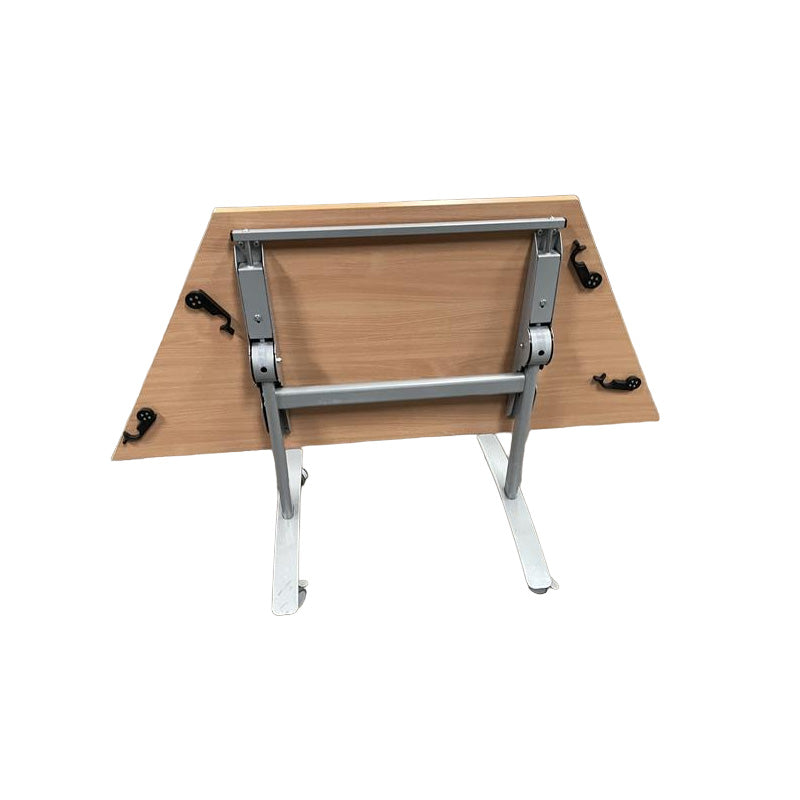 Teknik: Trapezidaal bureau - Gerenoveerd
