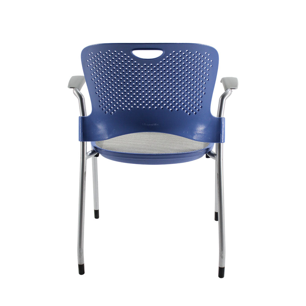 <tc>Herman Miller</tc>: Caper stoel in blauw/grijs gaas - opgeknapt