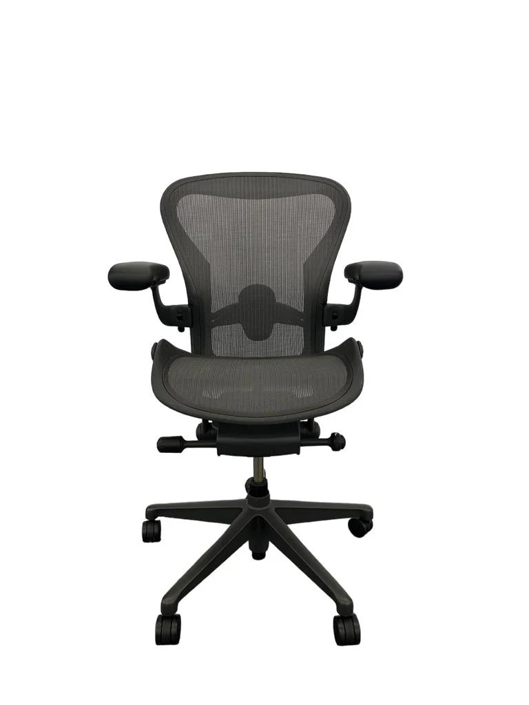 Herman Miller: Size B Aeron Remastered - Refurbished