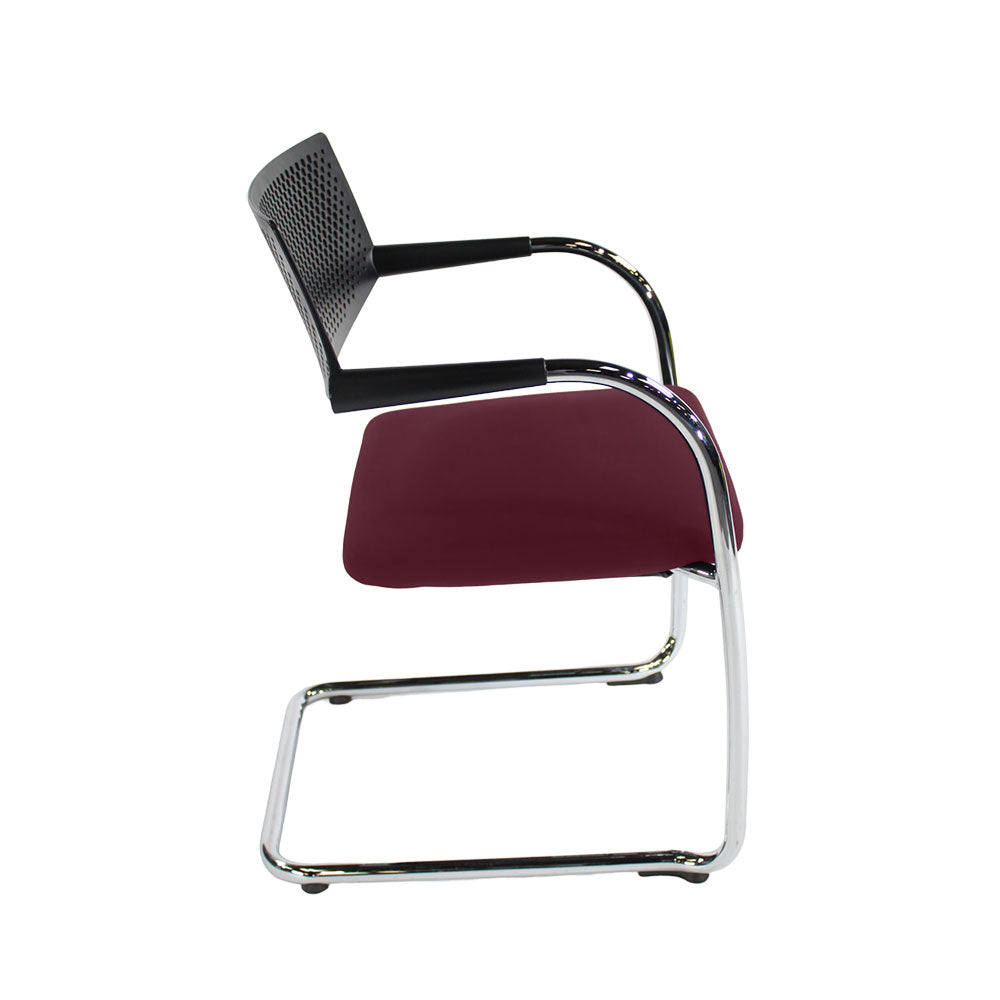 <tc>Vitra</tc>: <tc>VisaVis</tc> 2 vergaderstoelen in bordeauxrood leer - gerenoveerd
