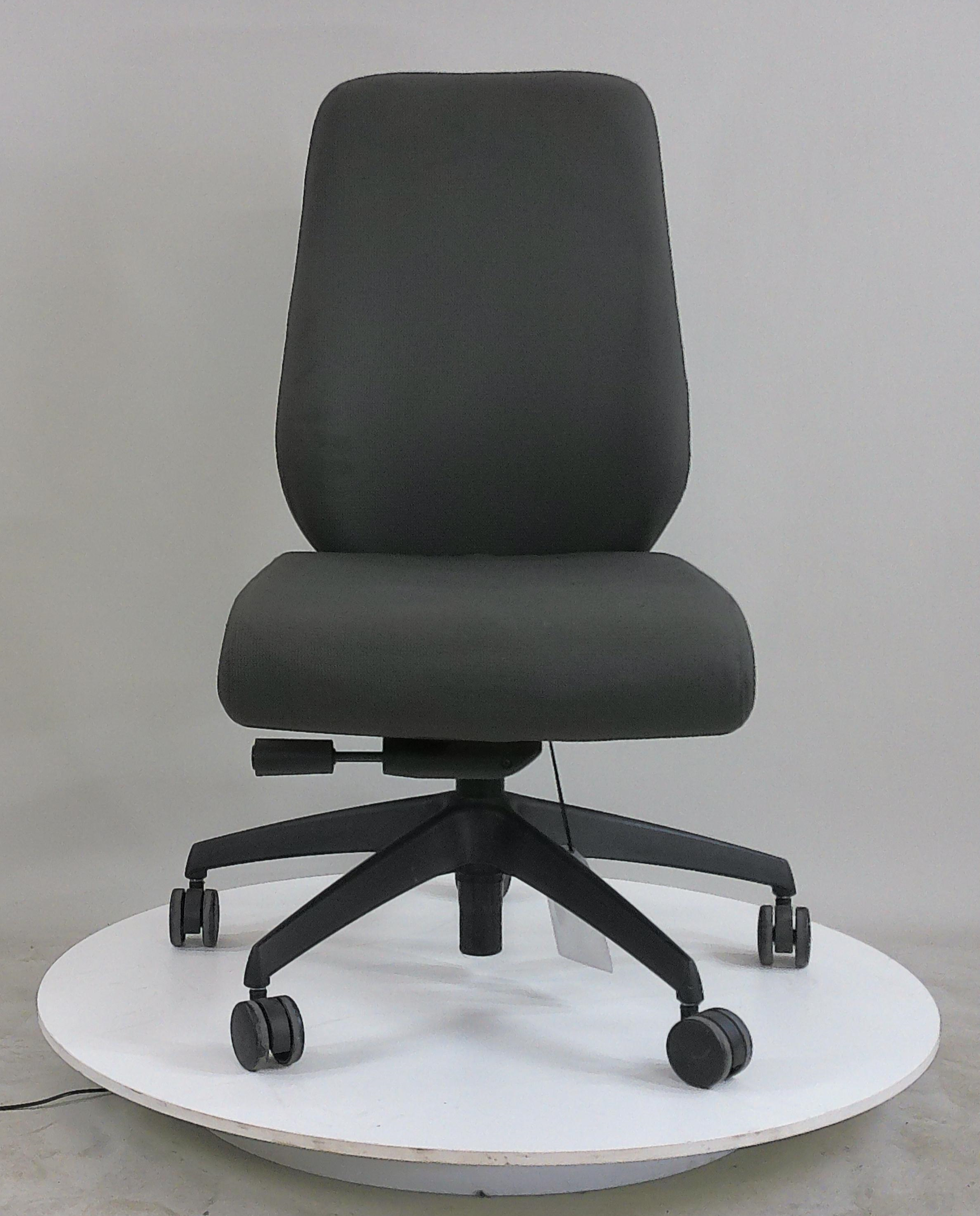 <tc>Boss Design</tc>: Key Task Chair - Gereviseerd