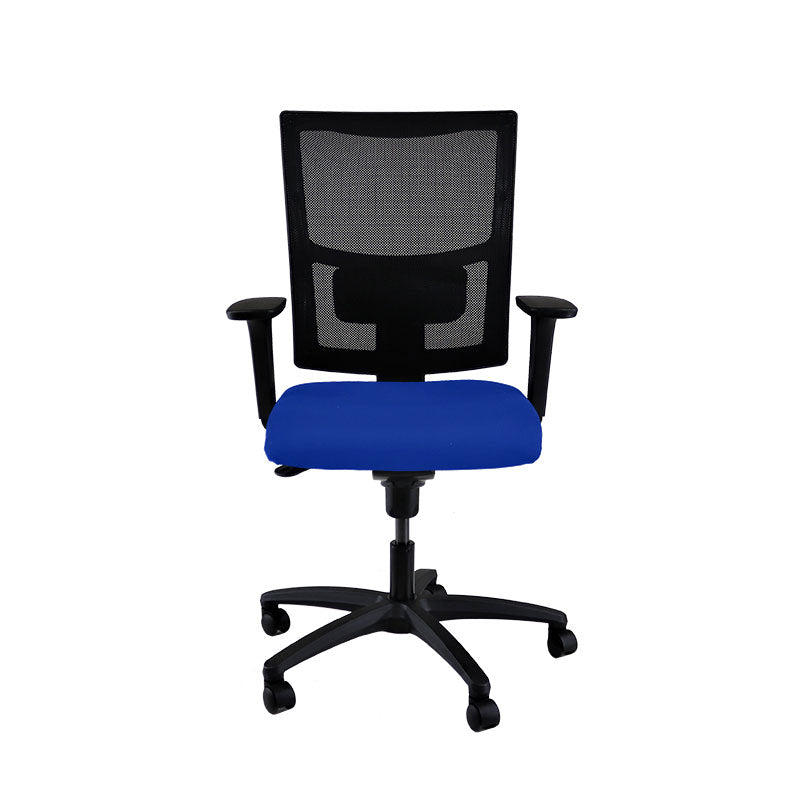 Saxen: Ergo Task Chair in Blue Fabric - Refurbished