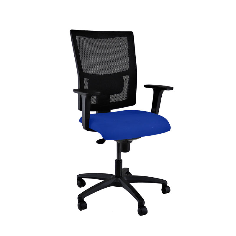 Saxen: Ergo Task Chair in Blue Fabric - Refurbished