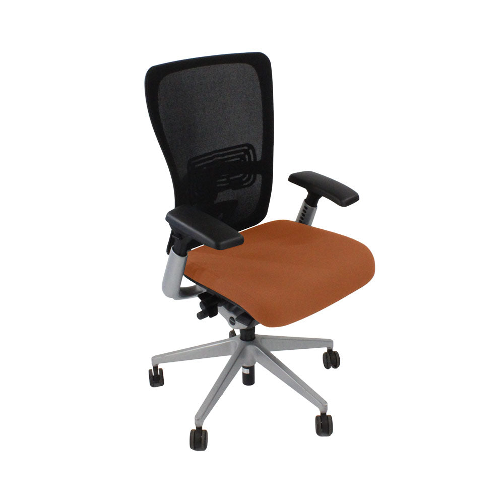 Haworth: Zody Comforto 89 Task Chair in Tan Leather/Grey Frame - Refurbished