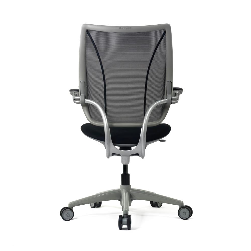 <tc>Humanscale</tc>: <tc>Liberty</tc> Bureaustoel in zwarte stof - Gereviseerd