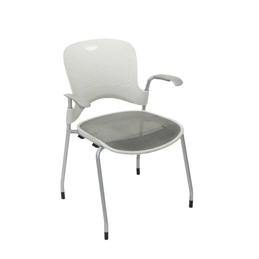 <tc>Herman Miller</tc>: Caper Stapelstoel - Gereviseerd