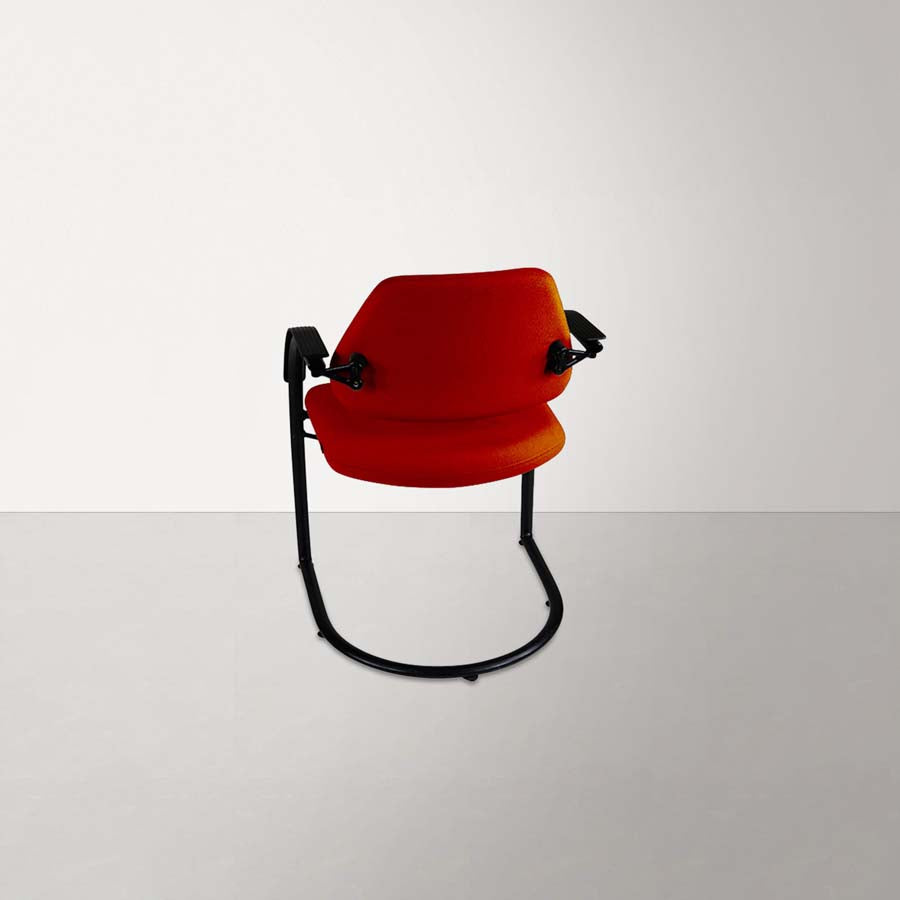 Nowy Styl: Sitag Meeting Chair - Gerenoveerd