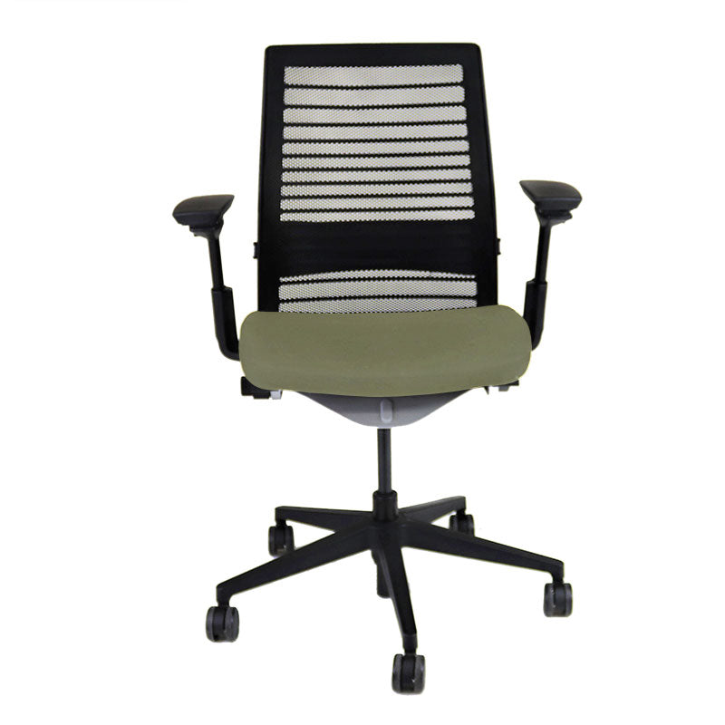 <tc>Steelcase</tc>: <tc>Think V2</tc> Bureaustoel met mesh-rug - Gereviseerd