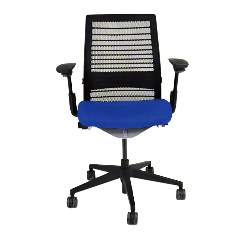<tc>Steelcase</tc>: <tc>Think V2</tc> Bureaustoel met mesh-rug - Gereviseerd