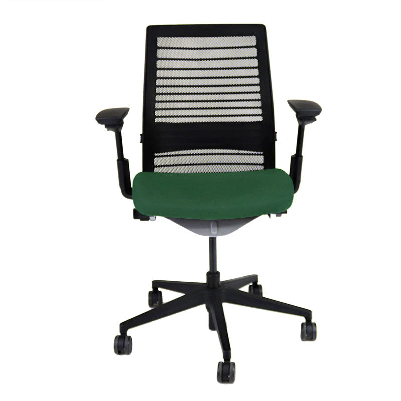 <tc>Steelcase</tc>: <tc>Think V2</tc> Bureaustoel met mesh-rug - Gereviseerd
