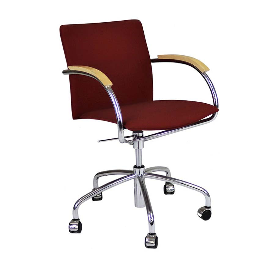 Thonet: Conference Chair - Gerenoveerd