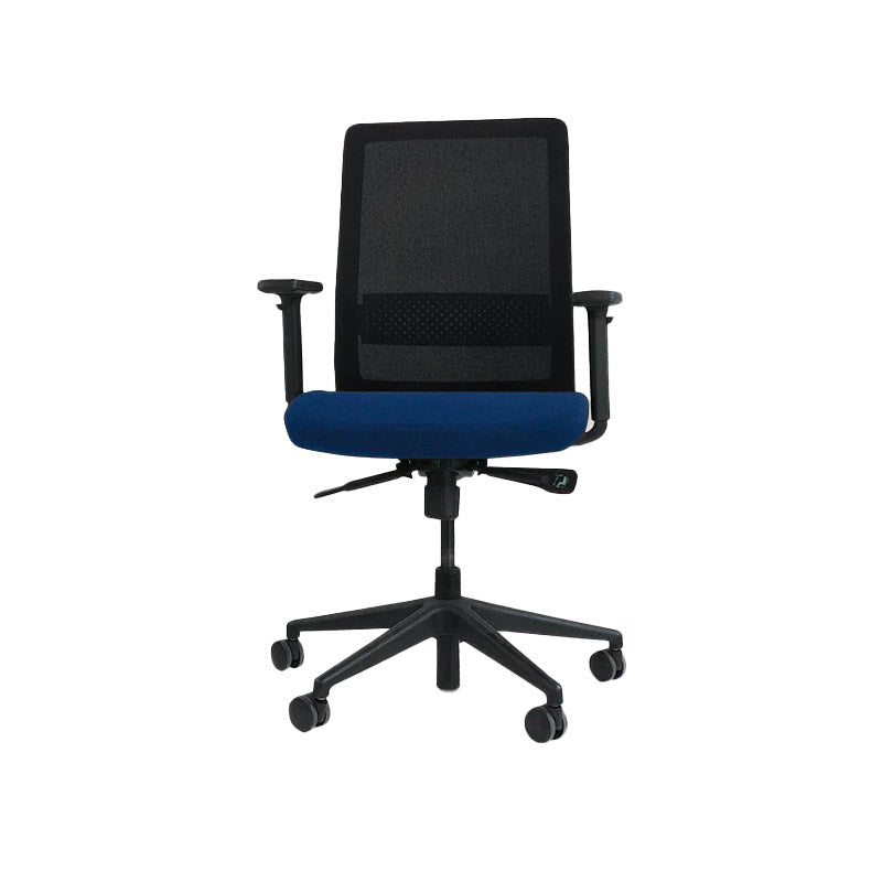 Bestuhl: S30 bureaustoel in blauwe stof - gerenoveerd