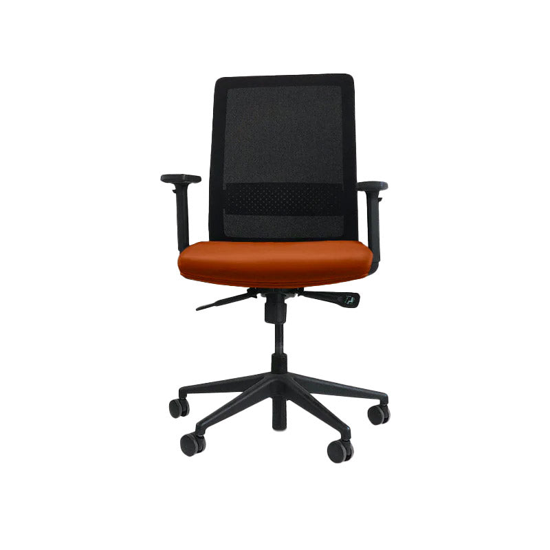 Bestuhl: S30 bureaustoel in bruin leer - gerenoveerd