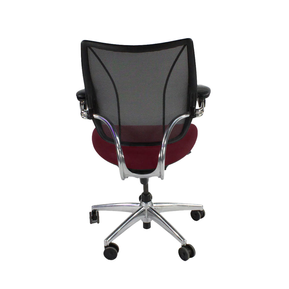 Humanscale: Liberty-bureaustoel in bordeauxrood leer/aluminium frame - gerenoveerd