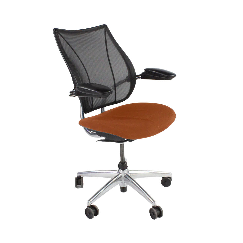 Humanscale: Liberty-bureaustoel in bruin leer/aluminium frame - gerenoveerd