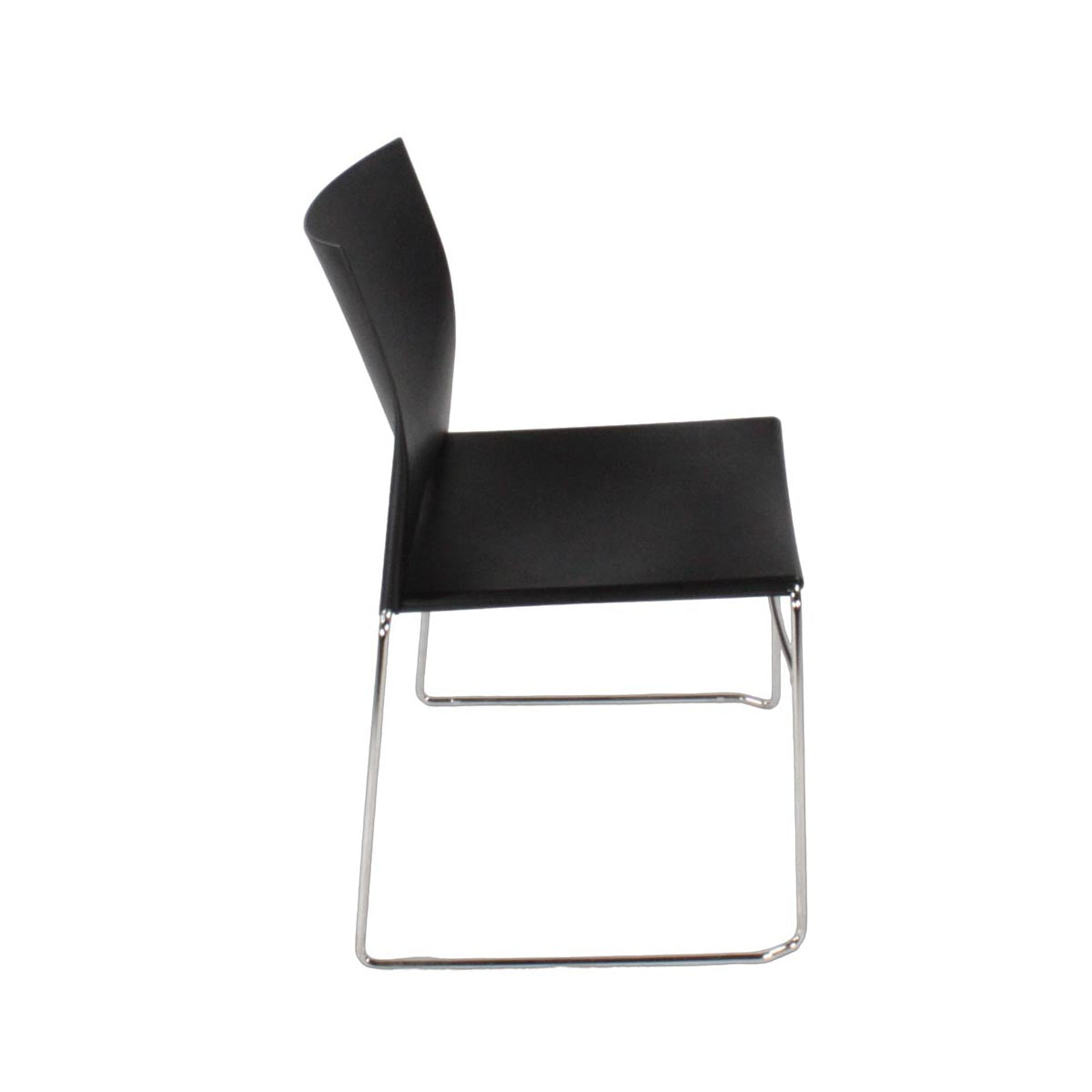 Herman Miller: Pronta Stacking Chair in Black - Refurbished