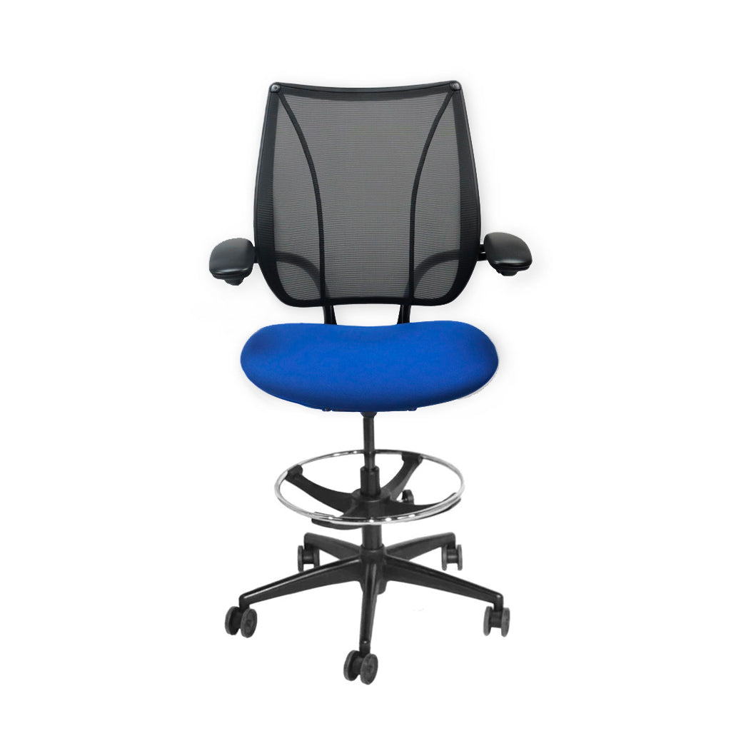 Humanscale: Liberty Draftsman-stoel in blauwe stof - gerenoveerd