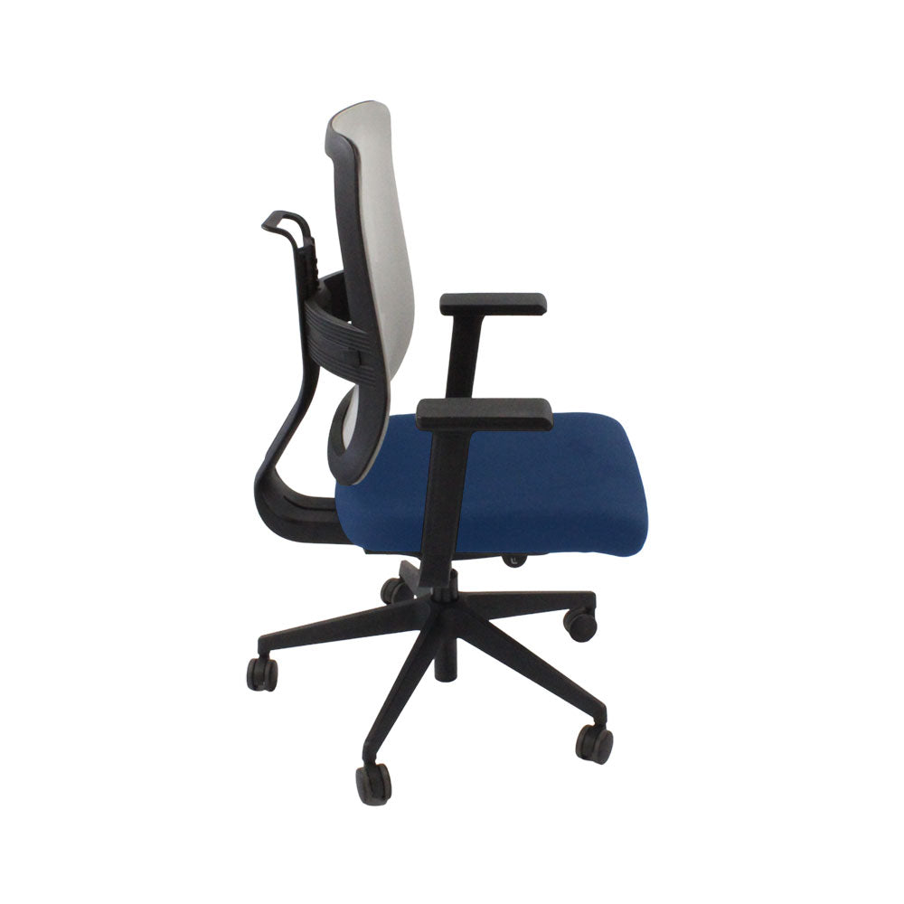 Viasit: Toleo Mesh Back Task Chair In Blue Fabric - Refurbished