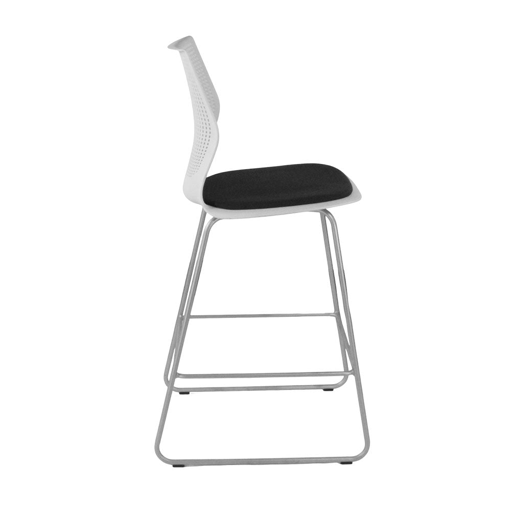 Knoll: Multigeneration Stool in Black Fabric - Refurbished