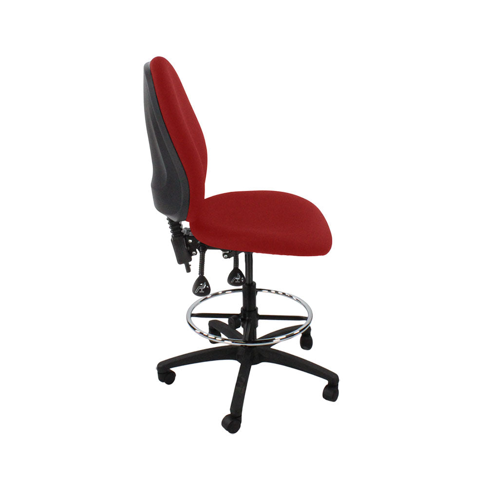 TOC: Scoop Hoge tekenstoel zonder armen in rode stof - Gerenoveerd