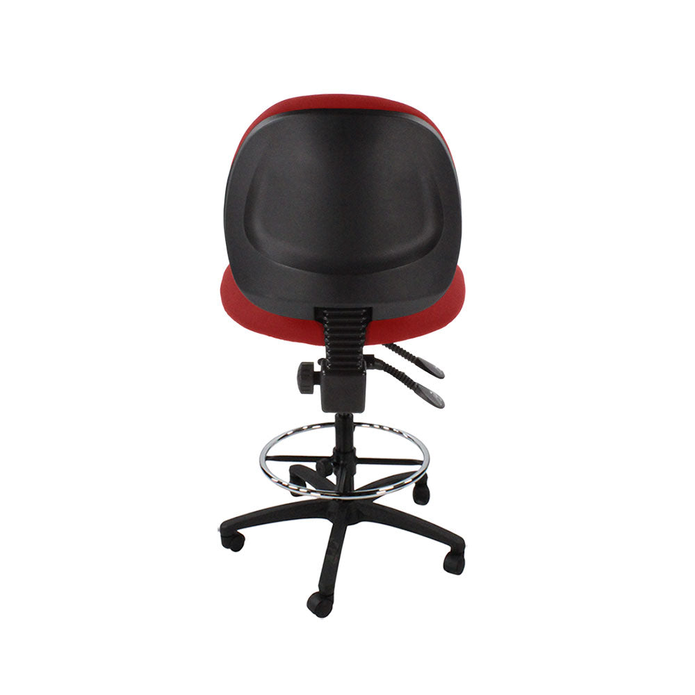 TOC: Scoop Draftsman-stoel zonder armen in rode stof - Gerenoveerd