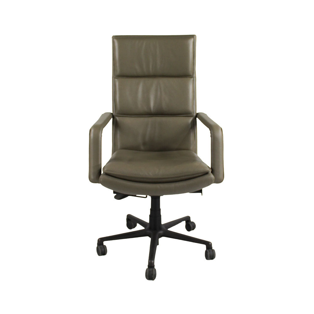 Senator: Full Quinti Chair in Grey Leather - Refurbished