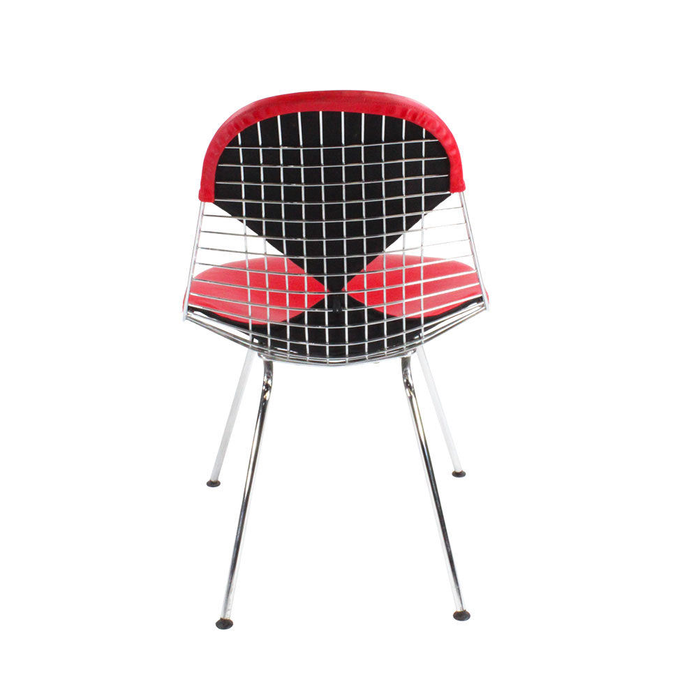 Vitra: Eames Draadstoel in rood leer - Gerenoveerd