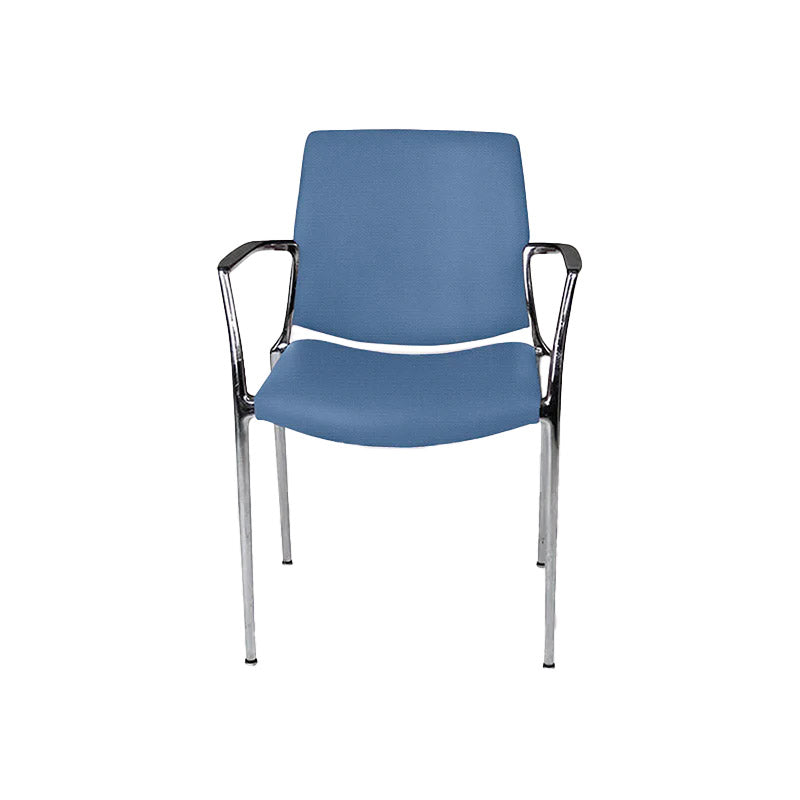 Kusch & Co: Capa 4200 stoel in blauwe stof - gerenoveerd