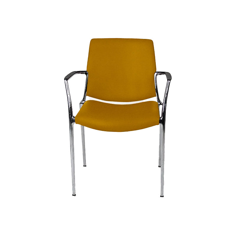 Kusch & Co: Capa 4200 stoel in gele stof - gerenoveerd