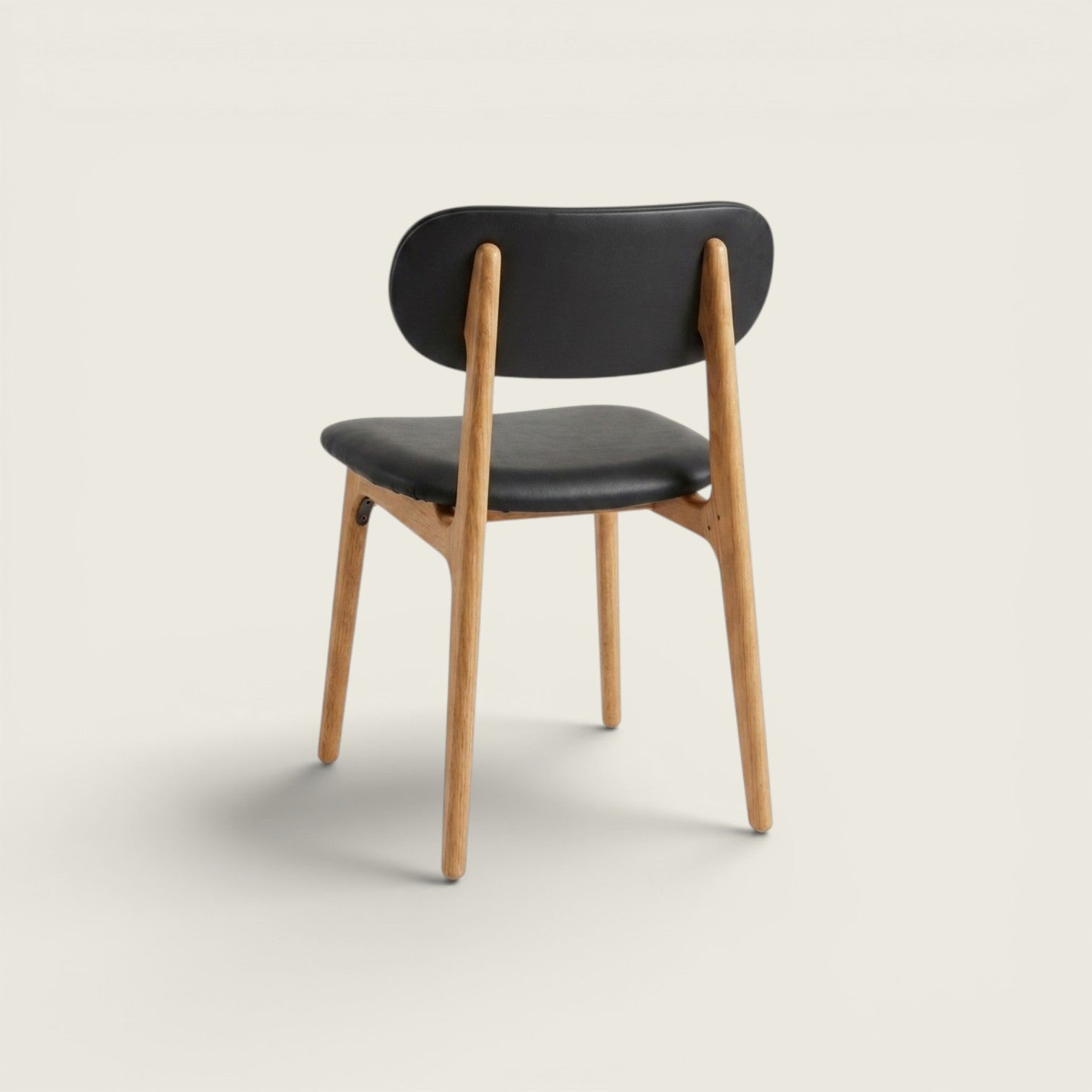 Modus:  Visitors/Side Chair In Leather - Refurbished