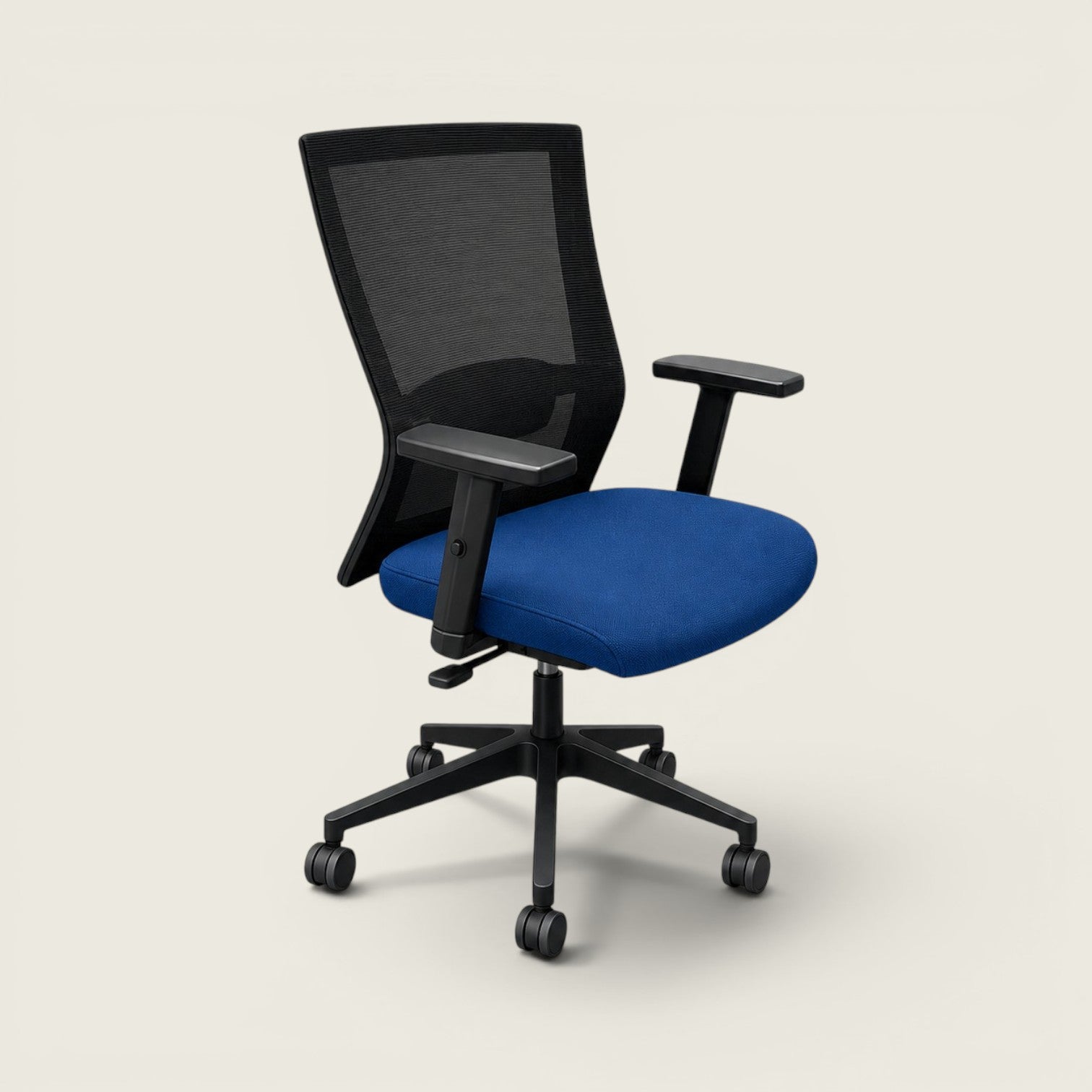 Saxen: Mesh Back Task Chair in Blue Fabric - Refurbished