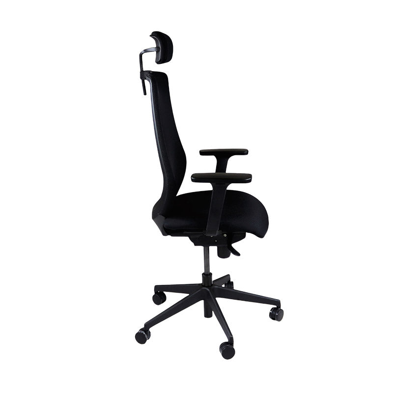 The Office Crowd: Scudo bureaustoel met zwarte stoffen zitting met hoofdsteun - Gerenoveerd